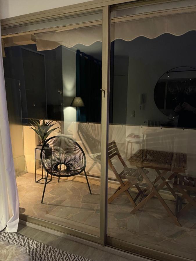 Cozy Studio On The Beach Αντίμπ Εξωτερικό φωτογραφία